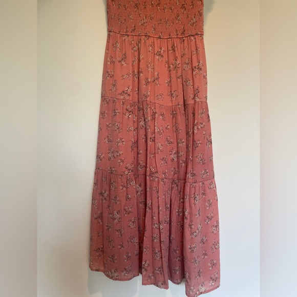 By The River Pink Floral midi dress- size medium - Picture 4 of 9